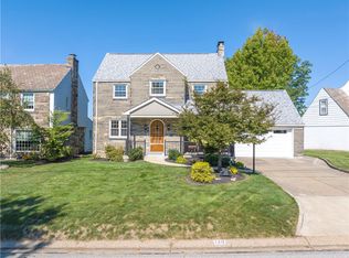 120 Crestview Dr, Pittsburgh, PA 15236