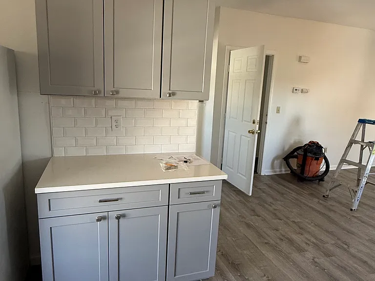 77 N 14th St #2 — Photo 7