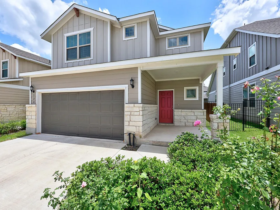 124A Banyon Dr