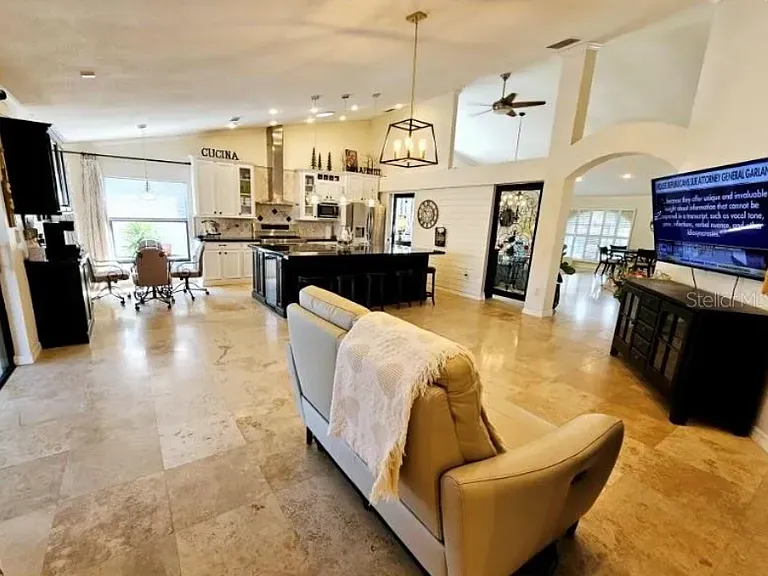 11413 Georgetown Cir — Photo 5