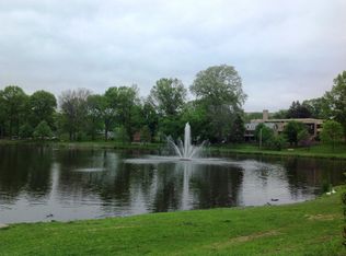 225 W Dupont St, Ridley Park, PA 19078