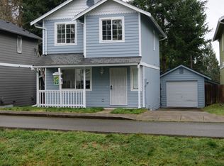 77 NW Lopez Ln, Bremerton, WA 98311