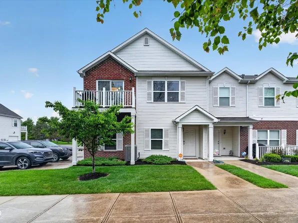12135 Scoria Dr Unit 100, Fishers, IN 46038