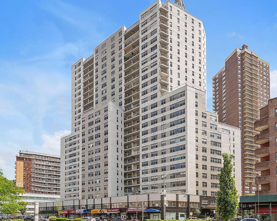 1st image of 12510 Queens Blvd APT 821
