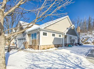 12 Briar Ridge Dr UNIT 12, Bethel, CT 06801