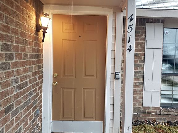 2nd image of 4514 Carmel Ln