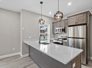 680 Union St #2C, Manchester, NH 03104