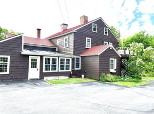 52 Kimball Rd #1R, Fitchburg, MA 01420