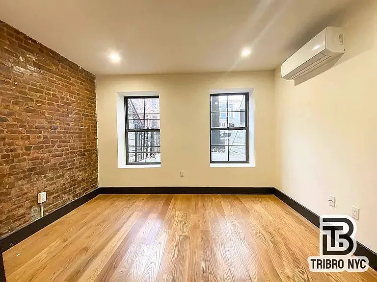 758 Putnam Ave #1 — Photo 10