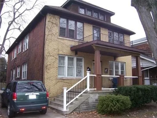 847 Beaconsfield Ave #2, Grosse Pointe, MI 48230