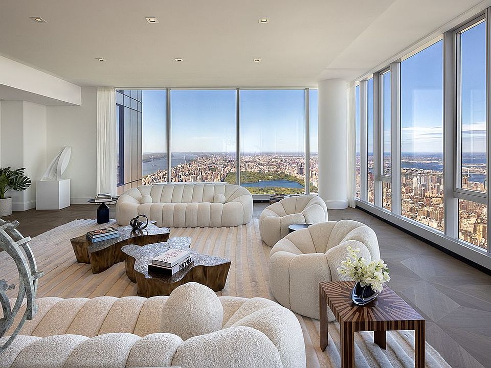 1st image of 217 W 57th St #113