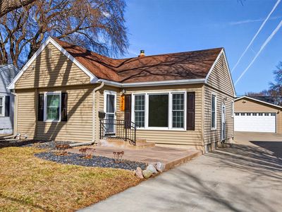 1421 57th St, Des Moines, IA, 50311