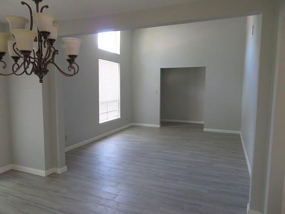 5th image of 5823 Caruso Forest Dr