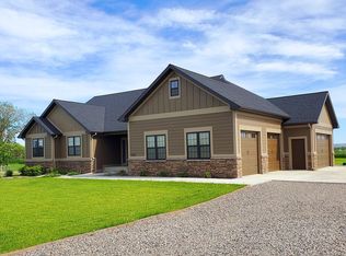 2600 Hummingbird Way, Billings, MT 59105