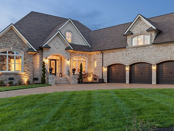 3rd image of 763 Plantation Way