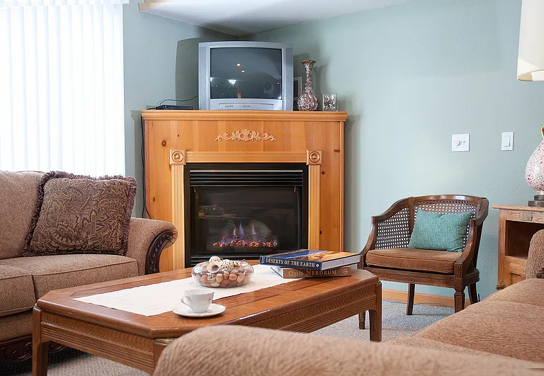 1212 Hanley Rd #7 — Photo 4