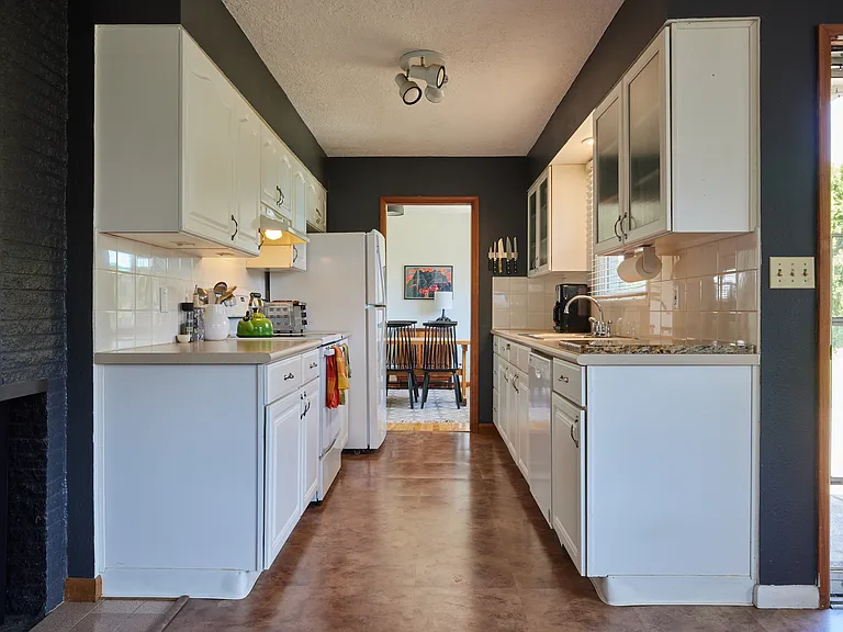 2260 SE 103rd Dr — Photo 10