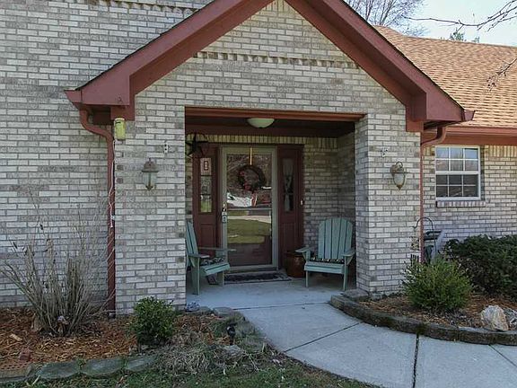 2nd image of 12343 Old Orchard Dr