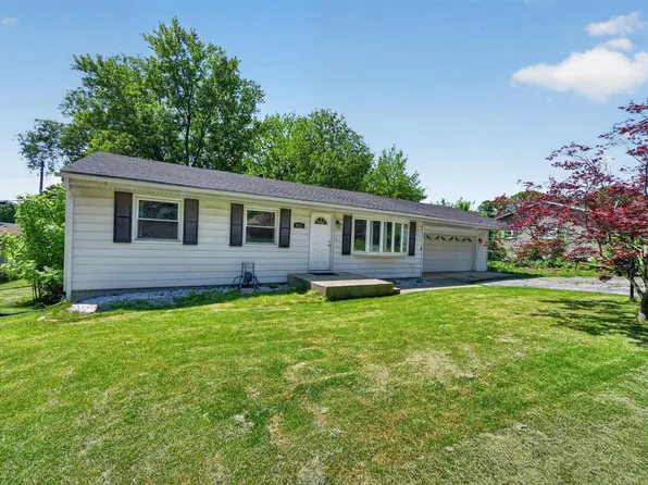 6027 Meadowlark St, Portage, IN 46368