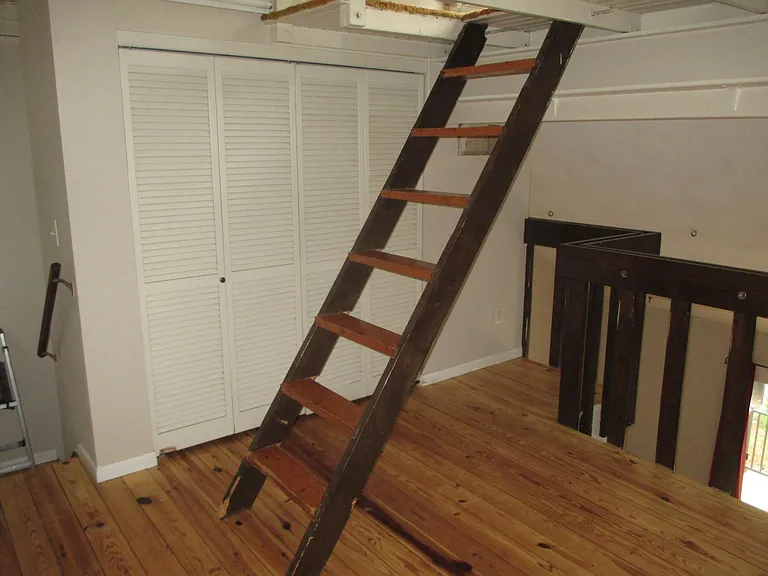 Master BDRM