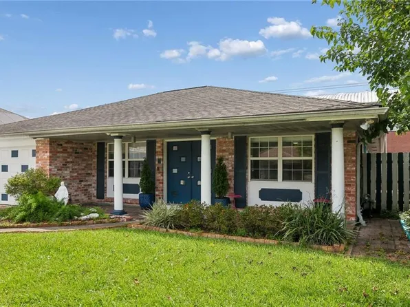 2621 Veronica Dr, Chalmette, LA 70043