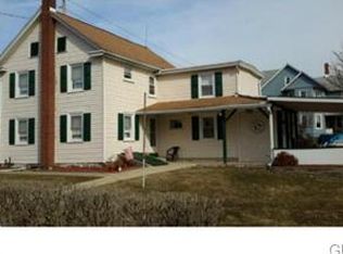 207 N Main St, Richlandtown, PA 18955