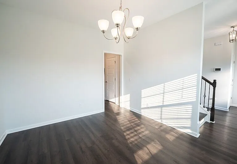 293 McCrady Dr — Photo 8