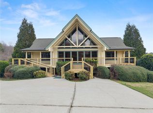 40 Benton Rd, Jefferson, GA 30549