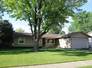 80 Essex Rd, Elk Grove Village, IL 60007