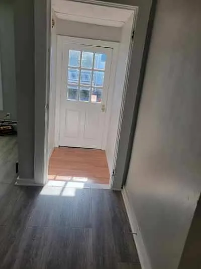 94 Main St #6 — Photo 11