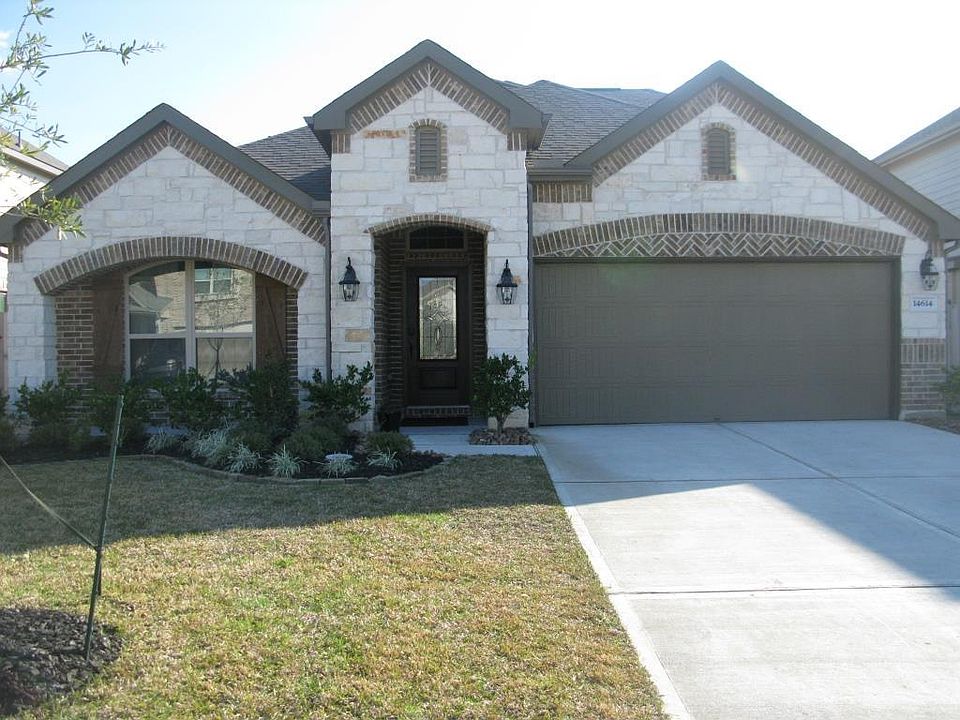 1st image of 14614 W Ginger Pear Ct