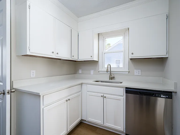 1120 Bs Barbecue Rd #D — Photo 6