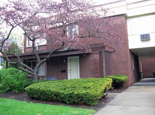 1 Colt Rd APT 4, Pittsfield, MA 01201