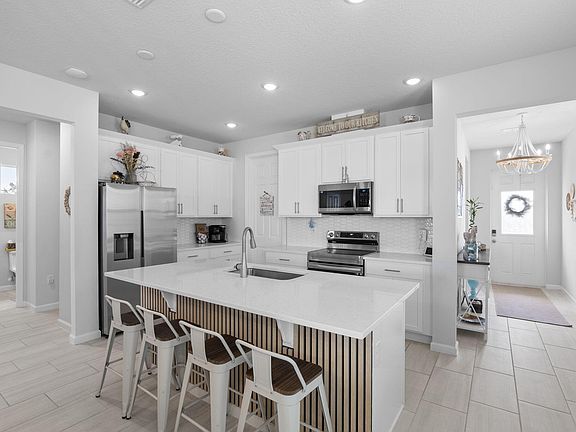 4th image of 1254 Canfield Circle SE