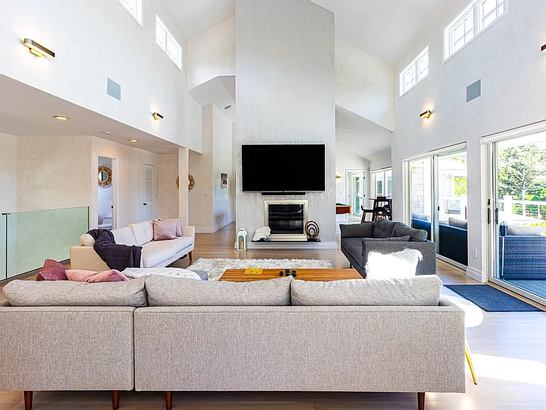 10 Blackwatch Ct — Photo 7