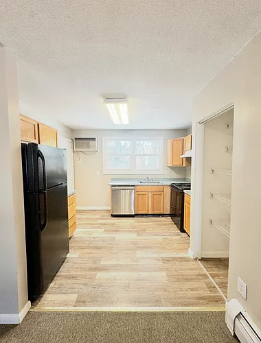 10 Bradford Dr #C Photo 1