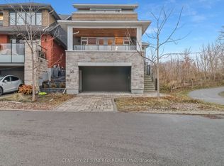 143 Clegg St, Ottawa, ON K1S5P7
