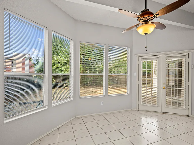 8113 Elkhorn Mountain Trl — Photo 3