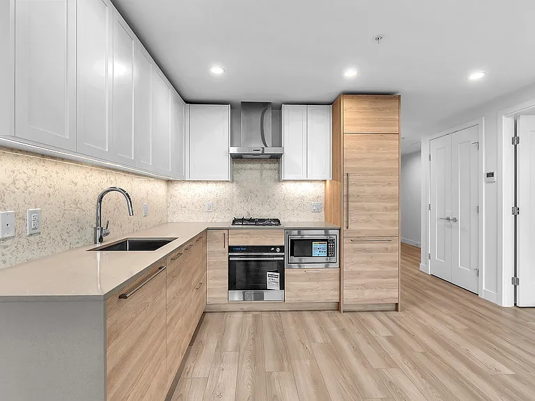 2381 Beta Ave #2406 — Photo 6