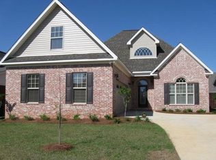 229 Princeton Dr, Dothan, AL 36301