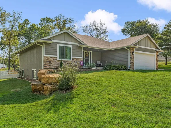 1929 SE 85th St, Wakarusa, KS 66546