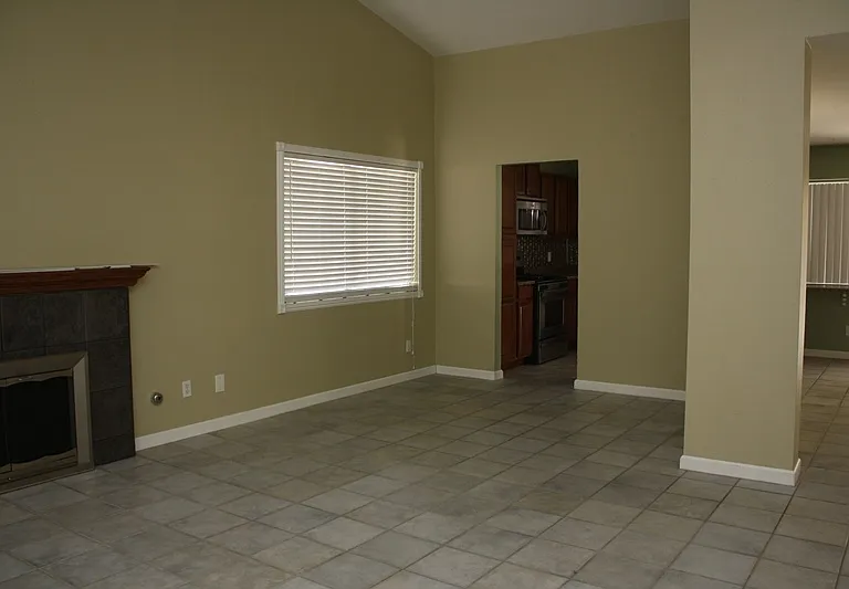 3119 Blossom Glen Dr — Photo 3