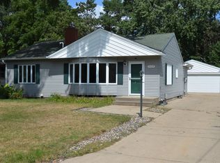 5029 Mayview Rd, Minnetonka, MN 55345