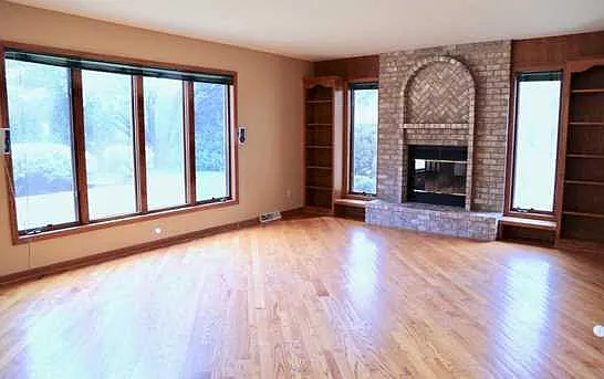 Empty Family Rm