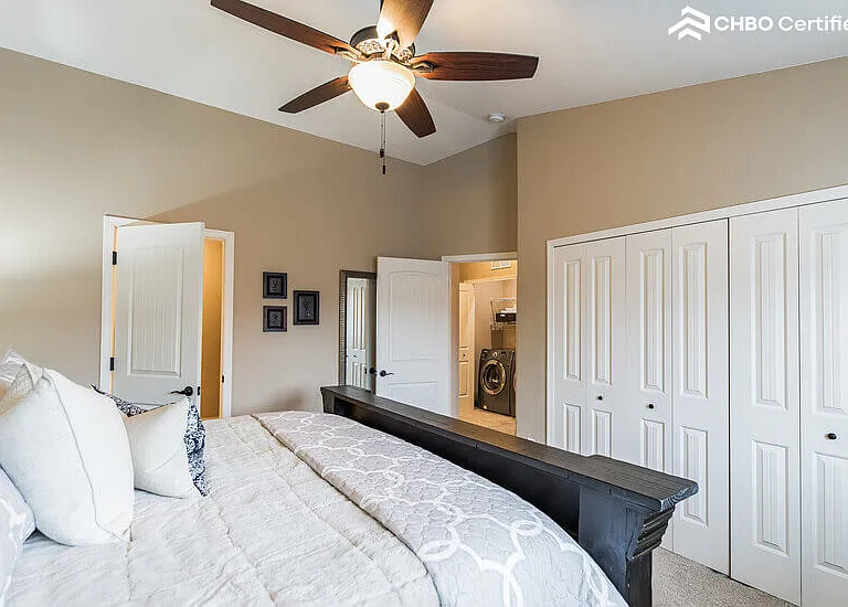 5289 Mountain Peak Point — Photo 17