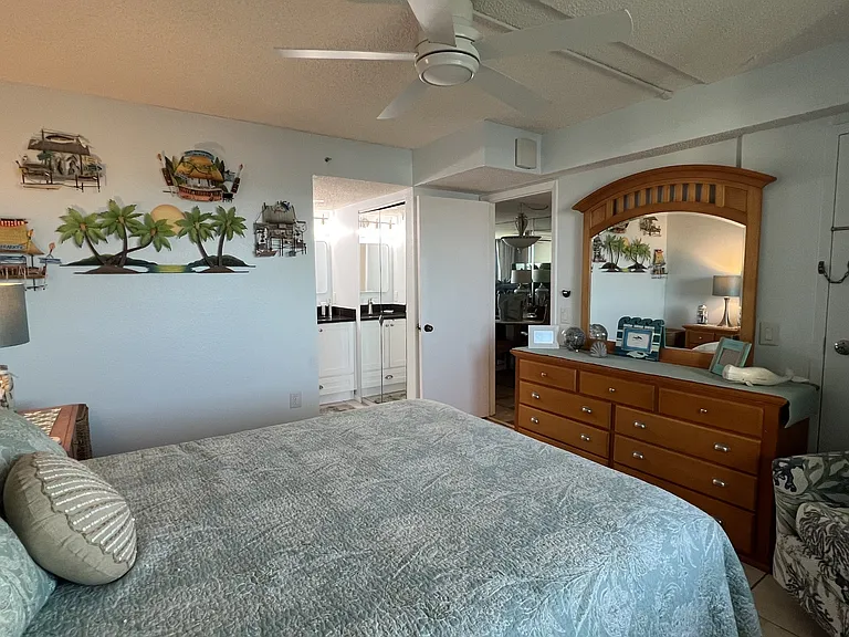 5915 Sea Ranch Dr #1 — Photo 10