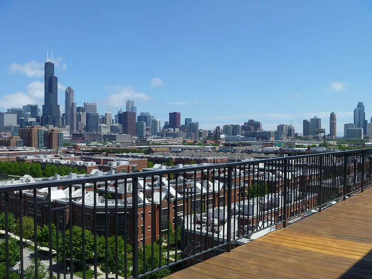 1525 S Sangamon St #802 — Photo 24