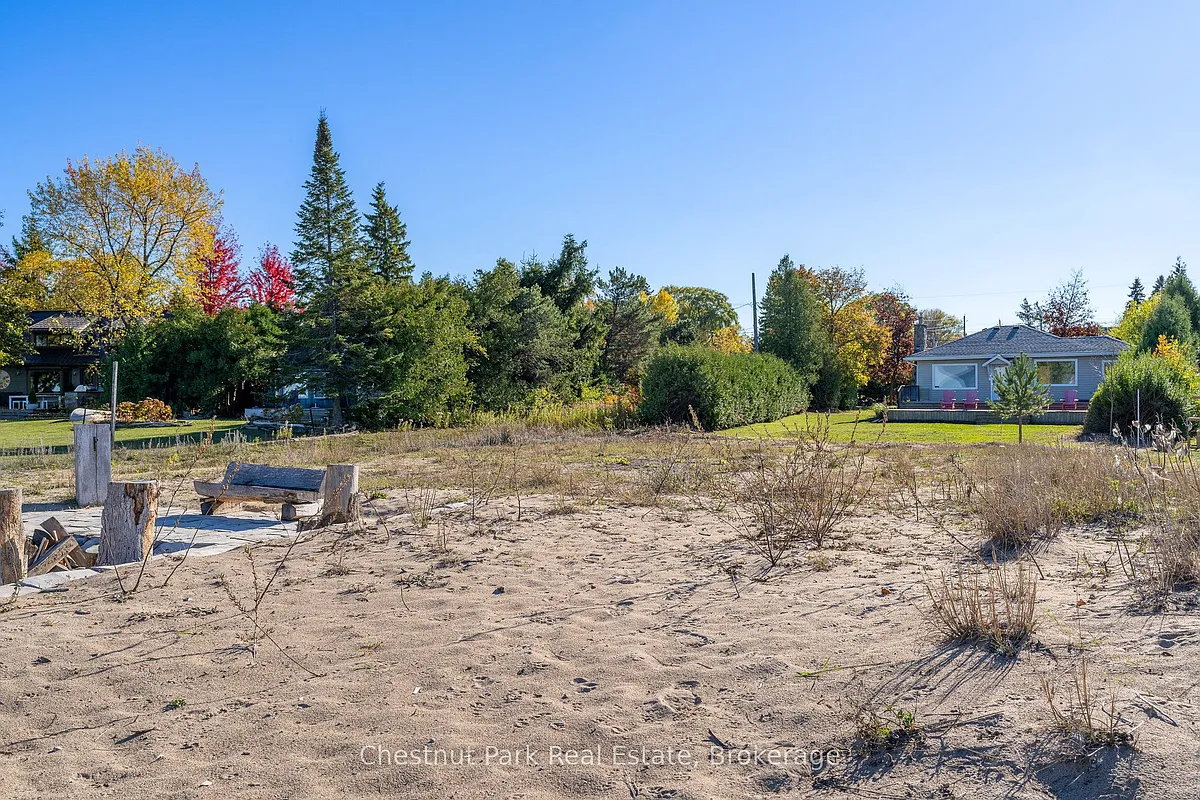 Building Photo - 35 Saint Clair St