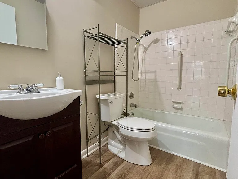 316 Cherry St #24 — Photo 16