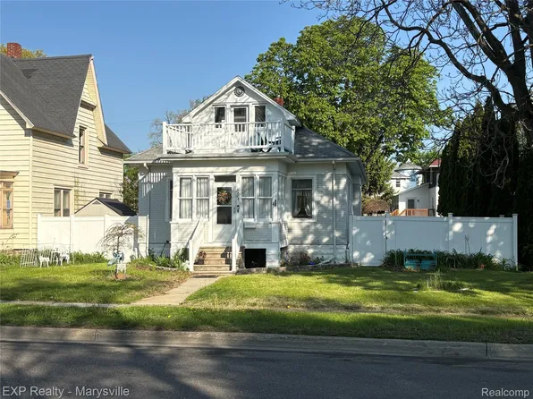 3809 Electric Ave, Port Huron, MI 48060